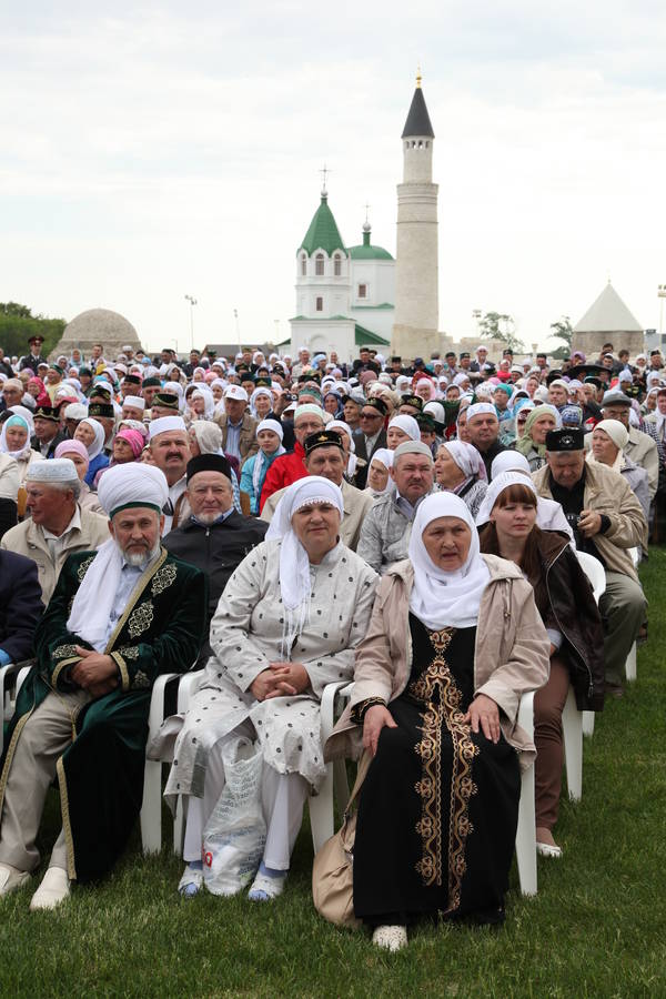 День принятия ислама волжской булгарией. Принятие Ислама в Волжской Булгарии. Принятие Ислама. Волжская Булгария картинки принятие Ислама.